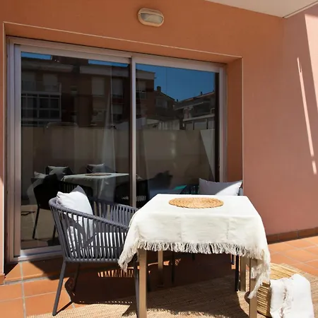 Centric Aparthotel Castelldefels