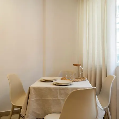 Apart-hotel Centric Castelldefels