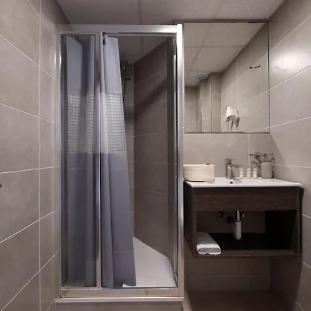 Centric Apartmanhotel 3*