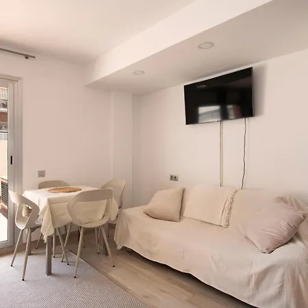 Centric Aparthotel Castelldefels