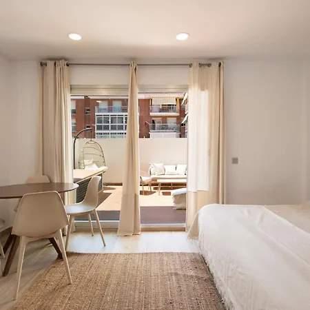 Aparthotel Centric *