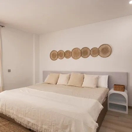 Apart-hotel Centric Castelldefels