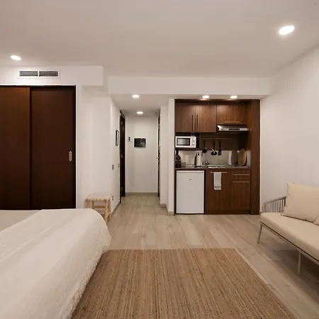 Aparthotel Centric