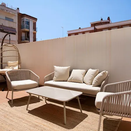 Centric Aparthotel *