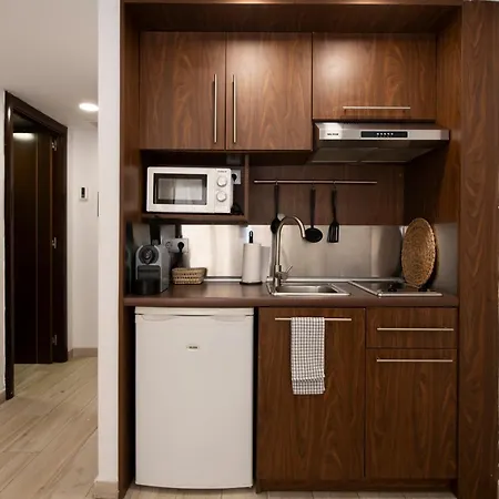 Apart-hotel Centric Castelldefels