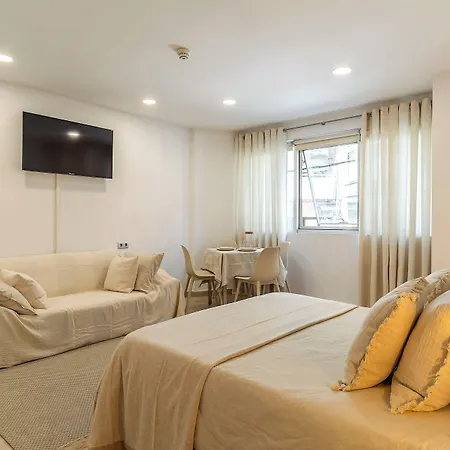 Apart-hotel Centric Castelldefels