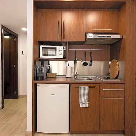 Centric Aparthotel