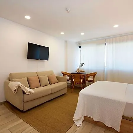 Centric 3* Castelldefels
