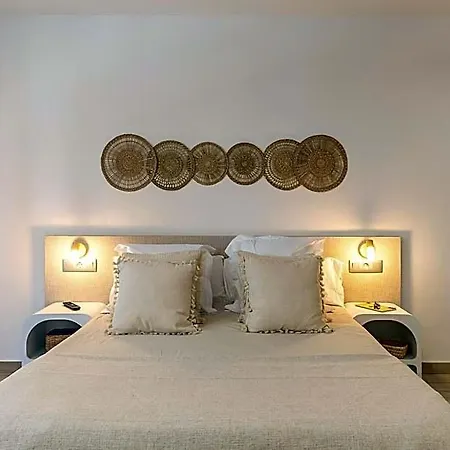Centric 3*