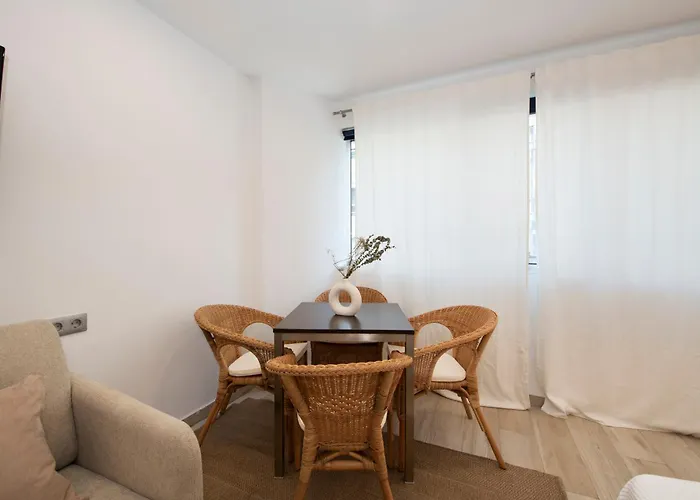 Aparthotel Centric Castelldefels