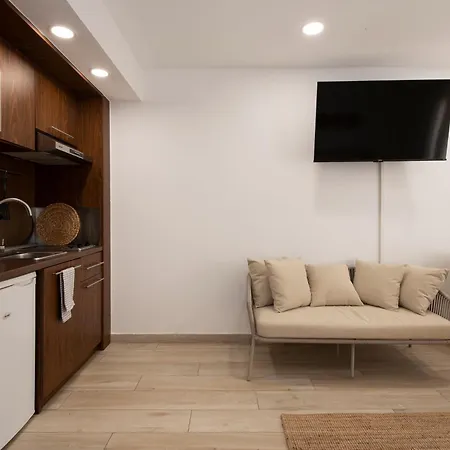 Centric Aparthotel